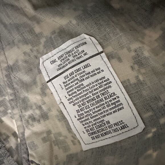 US Military‎ ACU Army Combat Uniform Coat UCP Digital Camo Ripstop Medium Reg - Picture 12 of 16